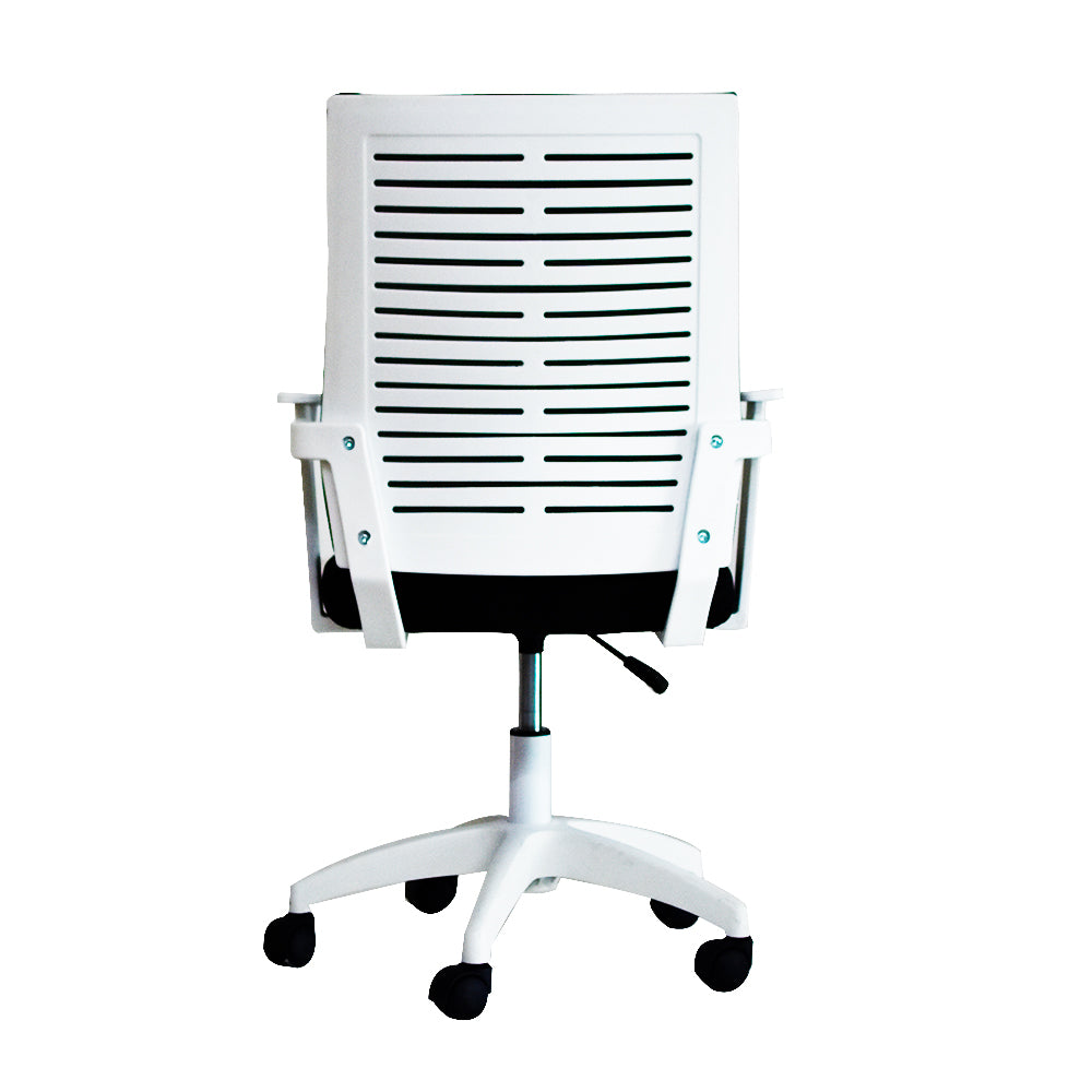 Silla de Oficina con Respaldo Ergonómico color Negro y Blanco