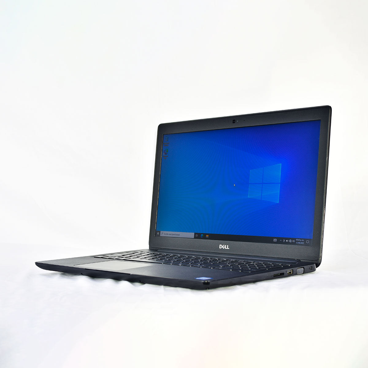 Laptop Dell® Latitude™ 3500 con Intel I3, RAM 8GB / 16GB / 32GB, Almacenamiento de 256GB hasta 1TB y envío Gratis a todo México (Reacondicionada Categoría A)