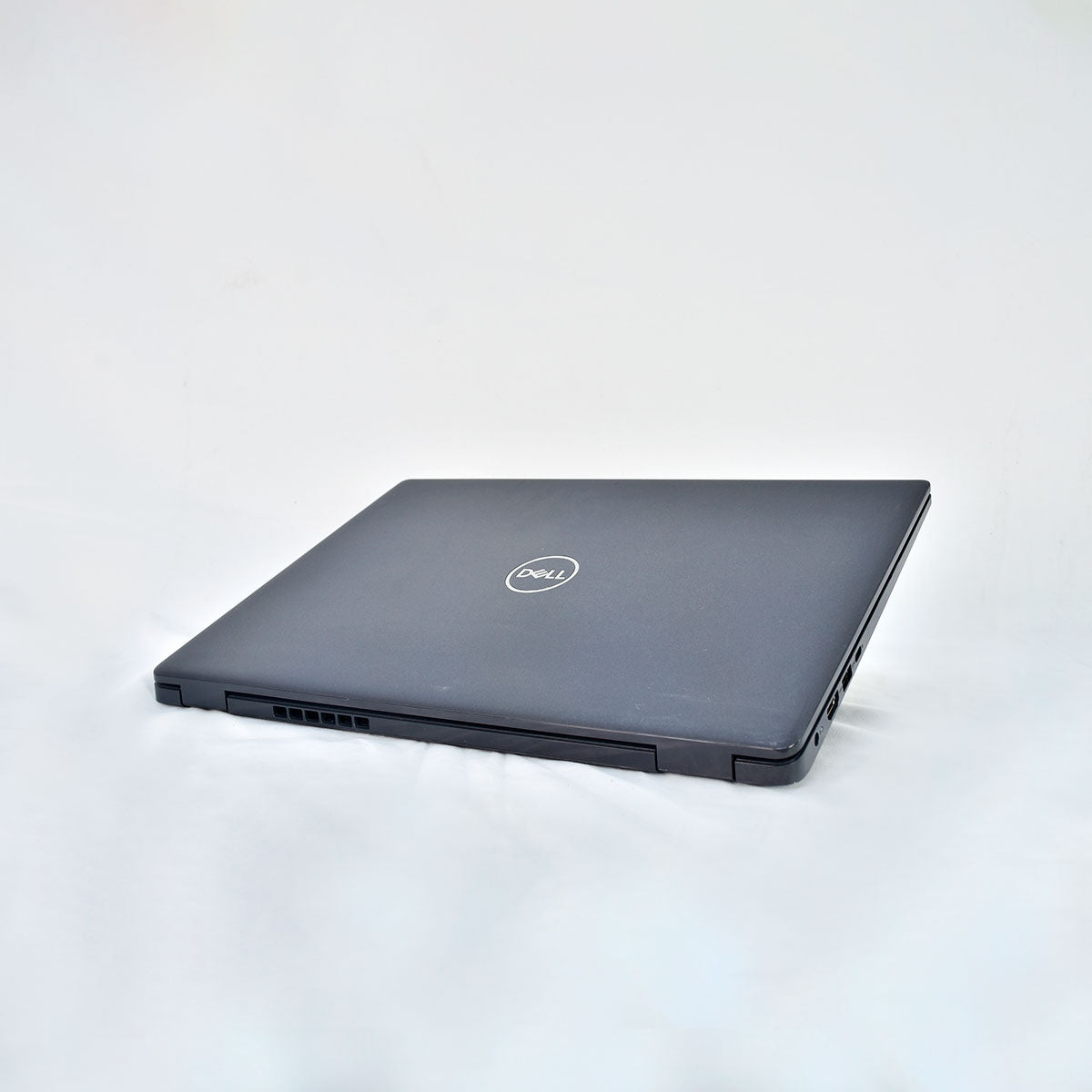 Laptop Dell® Latitude™ 3510 con Intel I5, RAM 8GB / 16GB / 32GB, Almacenamiento de 240GB hasta 1TB y envío Gratis a todo México (Reacondicionada Categoría A)