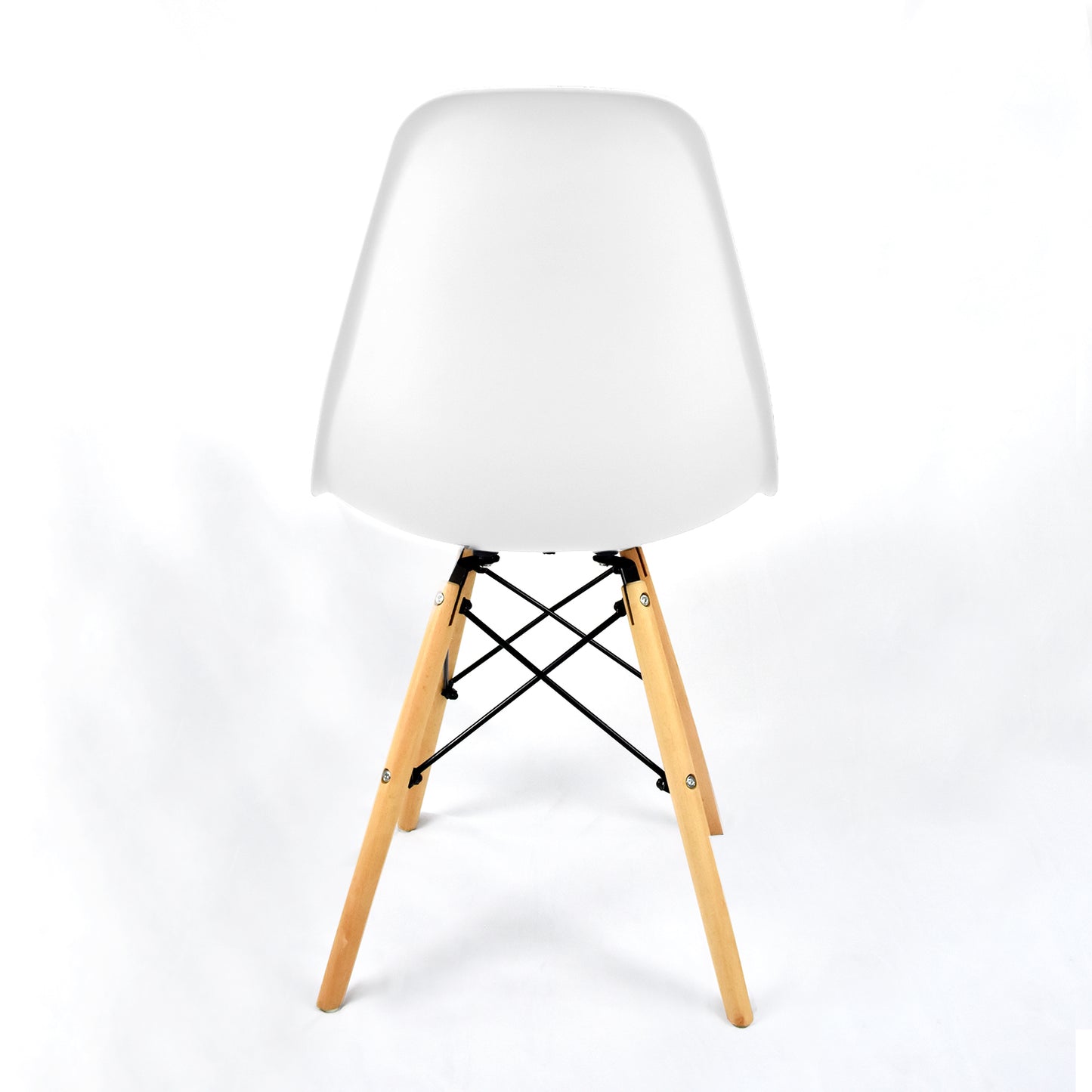 Eleva tu Espacio con Estilo: Set de 4 Sillas Eames en Oferta